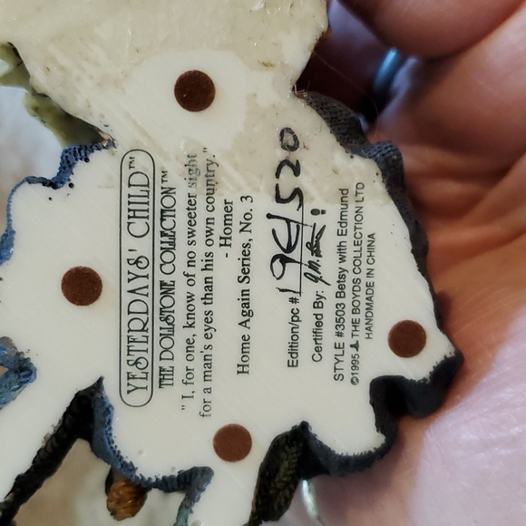 Yesterday's Child Figurine - Picture 3 of 3